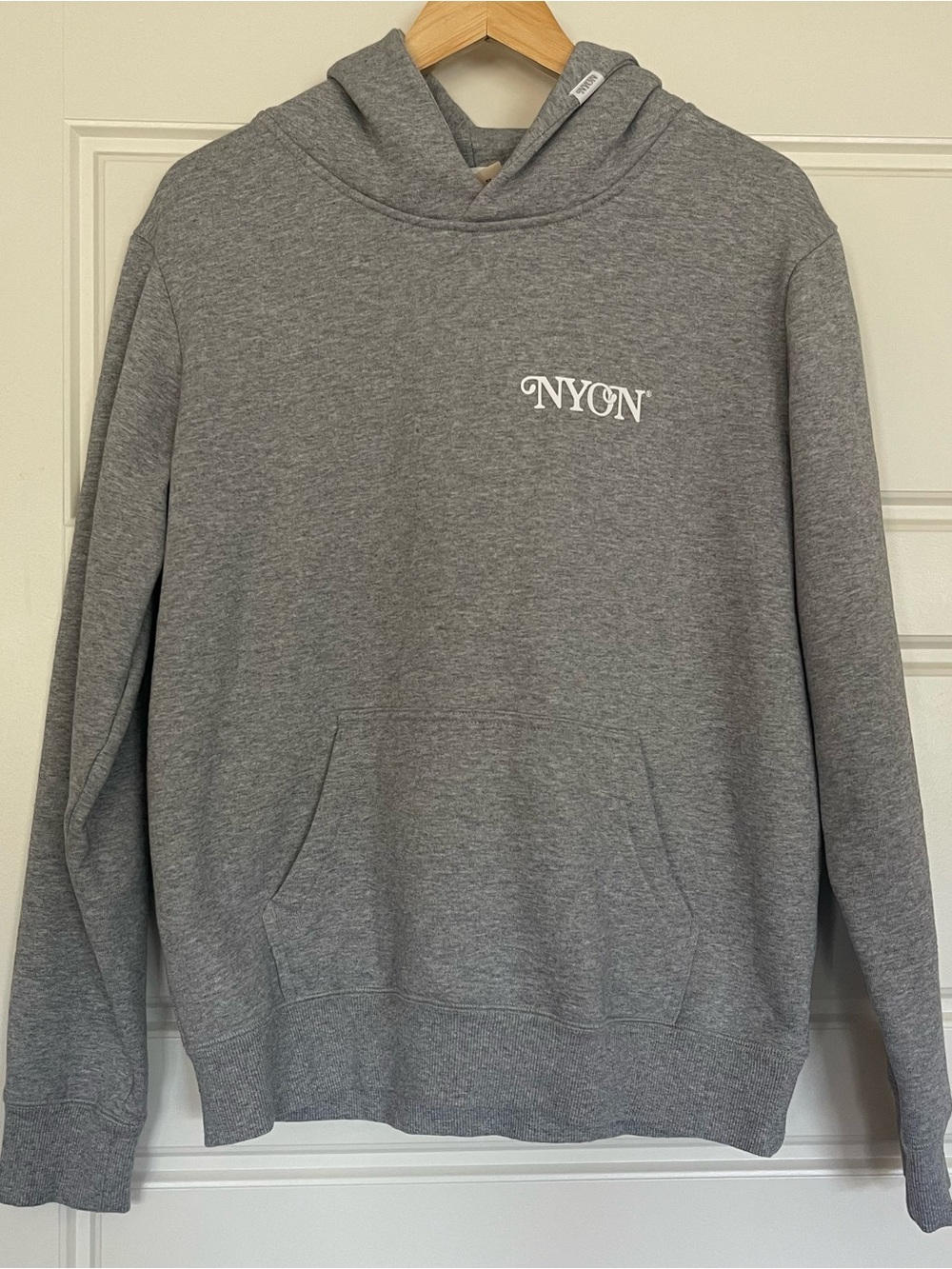New York Or Nowhere Motto Hoodie Grey White Embroider Size Medium
